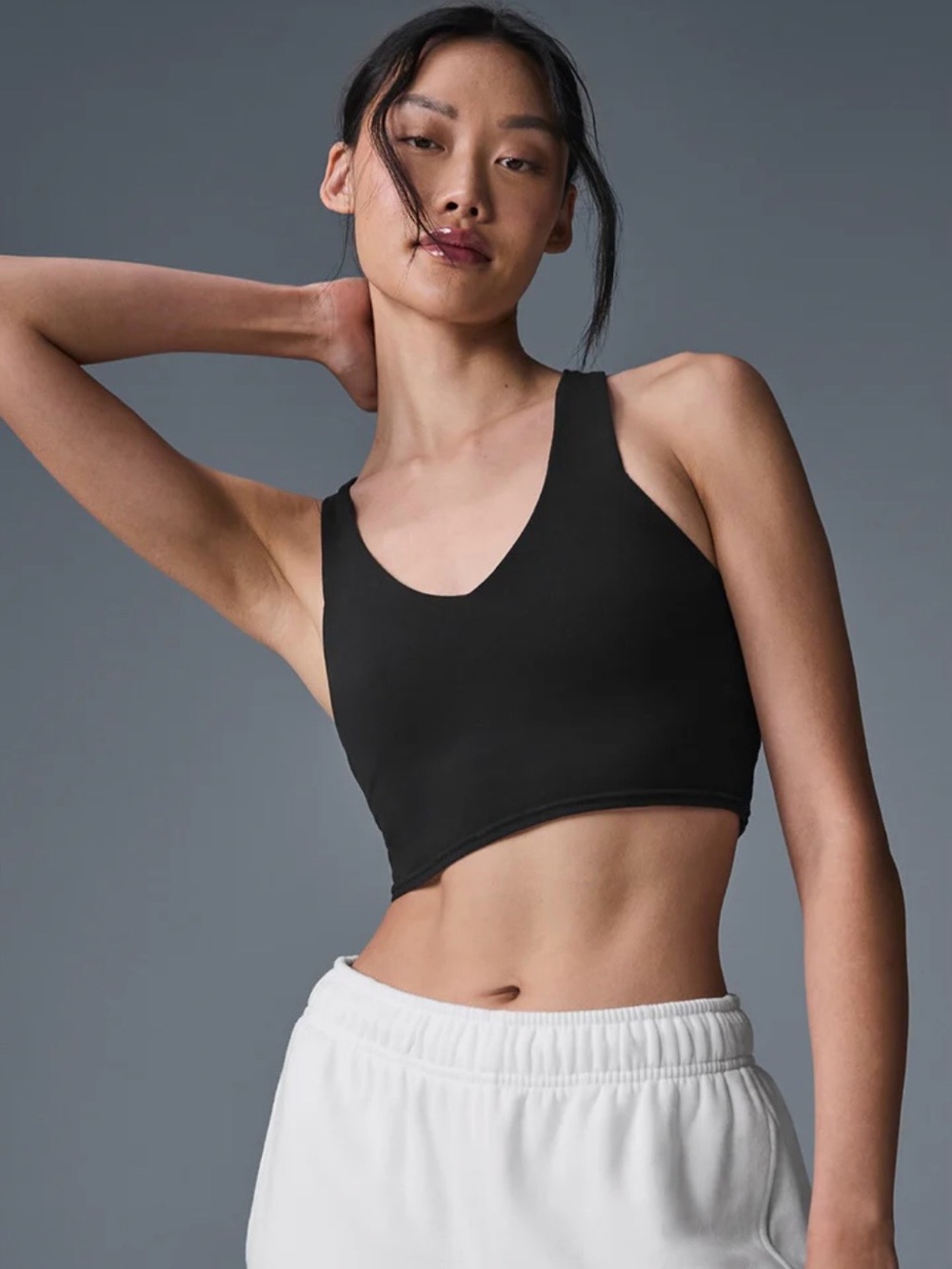 ✨NWT Alo Yoga Airbrush Real Bra Tank - Black - Size S